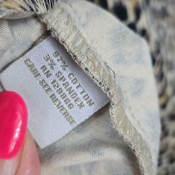 Adrienne Vittadini Animal Print Skirt Knee Length Pencil Straight Stretch Size 2 - Picture 6 of 11